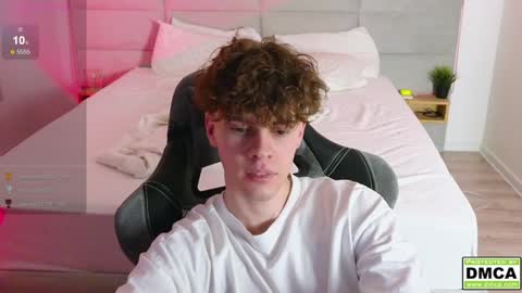 Thomas -  online show from 02.05.25