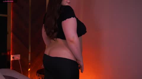 Amber online show from 01.12.25