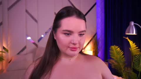 Amber online show from 10.20.25