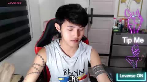 Snapshot of cuteasiancock98 chatting on 05.14.26 Steph online show from 05.14.26