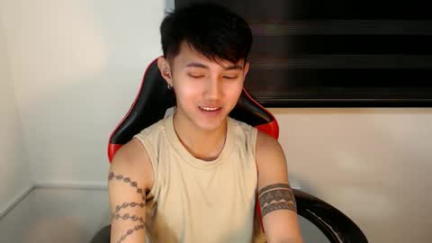Snapshot of cuteasiancock98 chatting on 05.26.26 Steph online show from 05.26.26