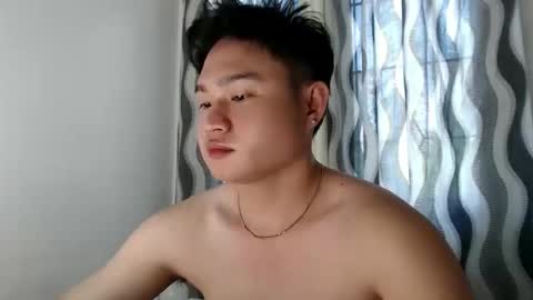 Snapshot of cuteasianlee chatting on 02.16.26 cuteasianlee online show from 02.16.26