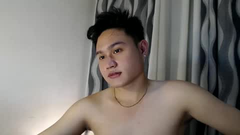 Snapshot of cuteasianlee chatting on 02.21.26 cuteasianlee online show from 02.21.26