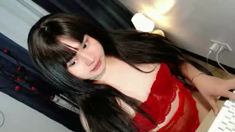 Snapshot of cuteasianlee chatting on 04.22.26 cuteasianlee online show from 04.22.26