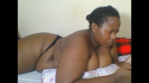 Snapshot of cuteaurel chatting on 05.15.26 AURELIA online show from 05.15.26