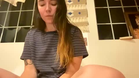 Snapshot of cuteballoons chatting on 02.19.25 CuteBalloons online show from 02.19.25