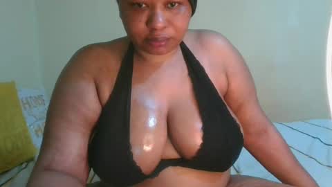 Snapshot of cutebobo chatting on 06.19.26 cutebobo online show from 06.19.26