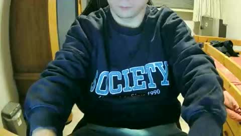 Cuteboy090 online show from 09.16.25