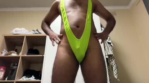 Cute Brown online show from 10.13.25