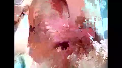 Snapshot of cutechey06 chatting on 11.15.25 Sky online show from 11.15.25