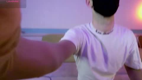 Tory and Leon online show from 02.20.25