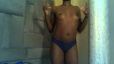 Snapshot of cuteebony16 chatting on 06.13.26 tawi online show from 06.13.26