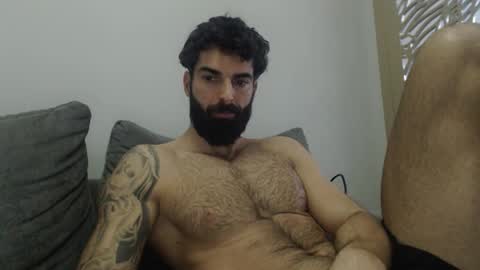 Snapshot of cuteeboy chatting on 02.05.26 cuteeboy online show from 02.05.26