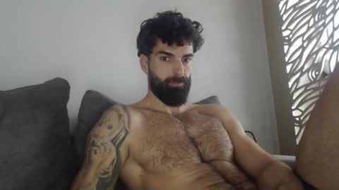 Snapshot of cuteeboy chatting on 02.14.26 cuteeboy online show from 02.14.26
