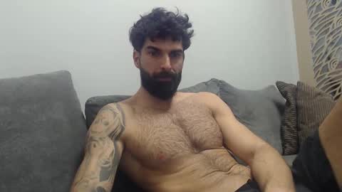 Snapshot of cuteeboy chatting on 02.15.26 cuteeboy online show from 02.15.26