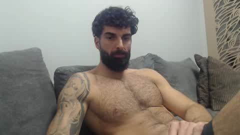 Snapshot of cuteeboy chatting on 02.15.26 cuteeboy online show from 02.15.26