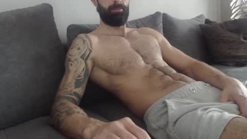 Snapshot of cuteeboy chatting on 03.24.26 cuteeboy online show from 03.24.26