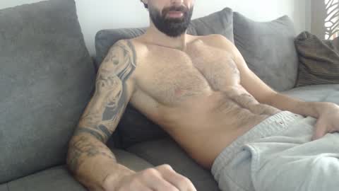 Snapshot of cuteeboy chatting on 03.26.26 cuteeboy online show from 03.26.26