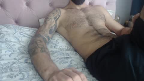 Snapshot of cuteeboy chatting on 04.03.26 cuteeboy online show from 04.03.26
