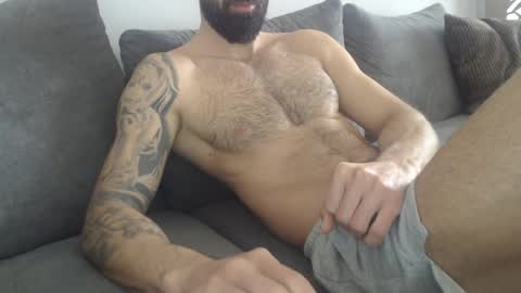 Snapshot of cuteeboy chatting on 04.10.26 cuteeboy online show from 04.10.26