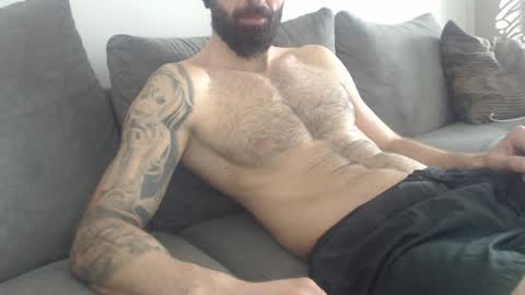 Snapshot of cuteeboy chatting on 04.14.26 cuteeboy online show from 04.14.26