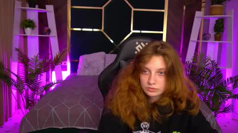 Foxy online show from 11.14.25