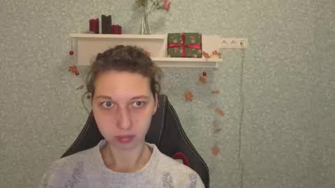 Elli online show from 12.20.25