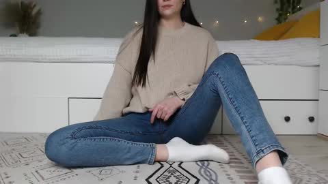 Anna online show from 11.16.25