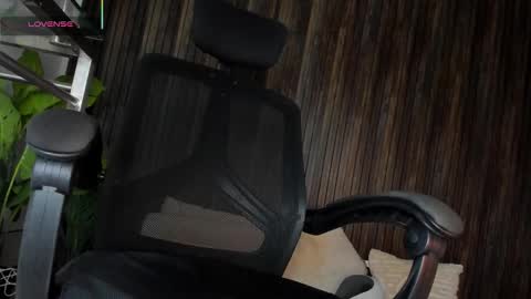 Im Jazmin online show from 01.10.26