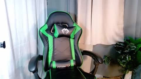 Snapshot of cuteleemoreno chatting on 02.05.26 cuteleemoreno online show from 02.05.26