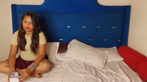Snapshot of cutemahi chatting on 04.24.26 cutemahi online show from 04.24.26