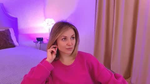 cutemirage online show from 11.24.25