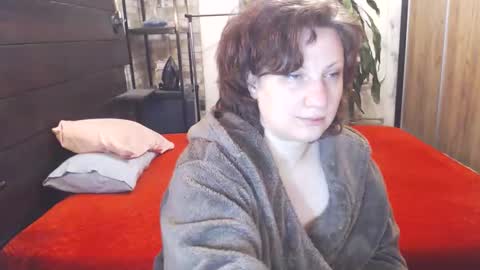 Snapshot of cutemoan chatting on 05.03.26 Rita online show from 05.03.26