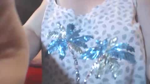 Snapshot of cutemoan chatting on 06.02.26 Rita online show from 06.02.26