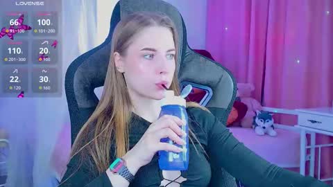 Rina online show from 09.12.25