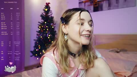 Snapshot of cutenass chatting on 02.05.26 Mary online show from 02.05.26