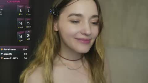 Snapshot of cutenass chatting on 05.27.26 Mary online show from 05.27.26
