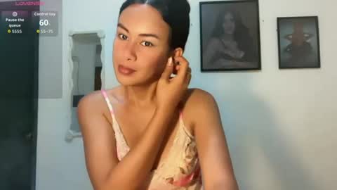 Snapshot of cutestar_xx chatting on 07.06.26 Aya online show from 07.06.26