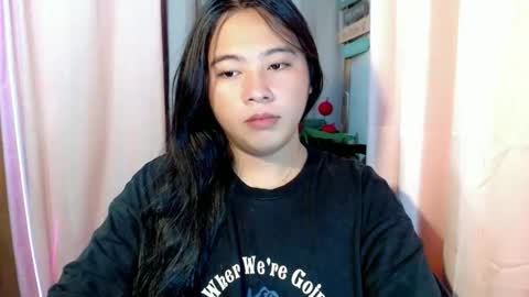 cute online show from 03.10.26