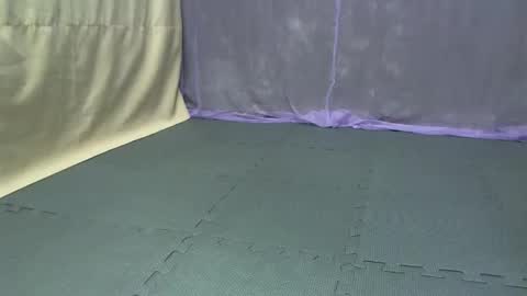 Snapshot of cutetinyasian143_ chatting on 11.01.25 cutetinyasian143_ online show from 11.01.25