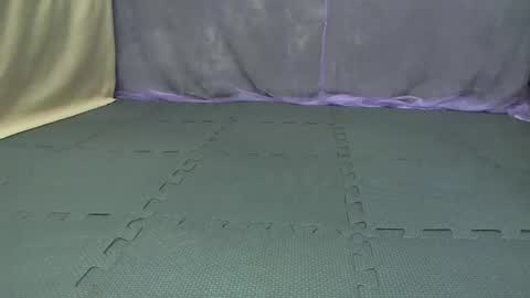 Snapshot of cutetinyasian143_ chatting on 11.07.25 cutetinyasian143_ online show from 11.07.25