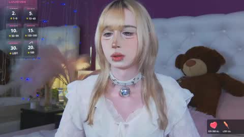 Snapshot of cutetomie chatting on 04.19.26 Tomie online show from 04.19.26