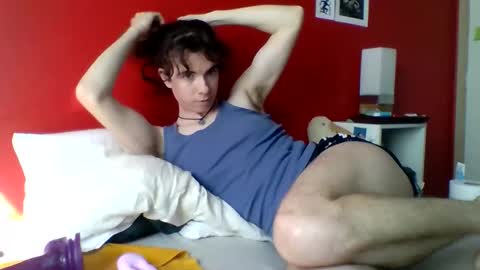 Snapshot of cutetransftm chatting on 04.30.26 JamieBoy online show from 04.30.26
