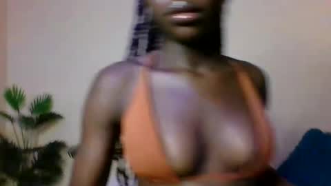 Snapshot of cutey_mara chatting on 04.05.26 cutey_mara online show from 04.05.26
