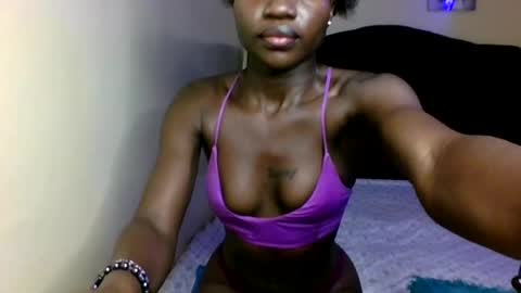 Snapshot of cutey_mara chatting on 07.04.26 cutey_mara online show from 07.04.26