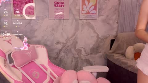 HelloMy name Eva online show from 01.31.25