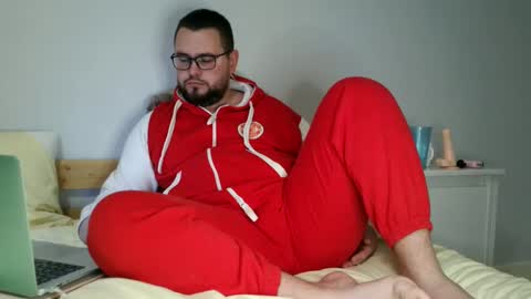 Ben hot video on page  online show from 02.28.25