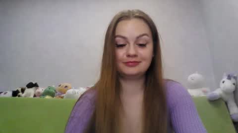 Chloe online show from 04.28.26