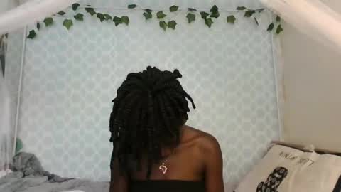 Snapshot of cutie_liqy chatting on 05.02.26 Liqy online show from 05.02.26