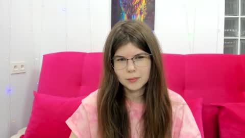 Snapshot of cutie_lory chatting on 02.10.25 cutie_lory online show from 02.10.25